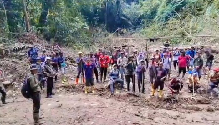 TANGSE MEMBARA! Massa “Kepung” Gunung Neubok Badeuk, Buru Mafia Tambang dan Perambah Hutan