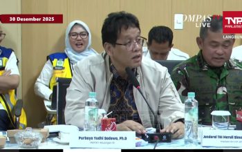 Menteri Keuangan, Purbaya Yudhi Sadewa, dalam rapat koordinasi Satuan Tugas Pemulihan Pascabencana di Banda Aceh, Selasa (30/12/2025). (Foto: Tangkapan layar kanal YouTube kompas.tv).
