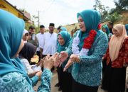 Kak Na Semangati Siswa Terdampak Banjir di Aceh Timur
