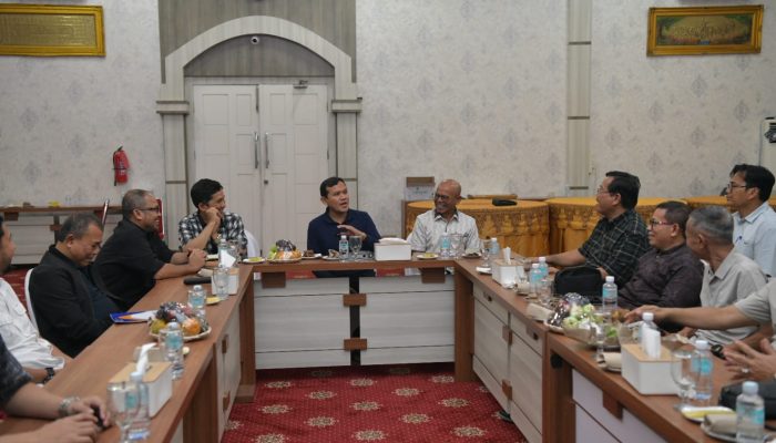 Fadhlullah Selesaikan Konflik APBK Aceh Singkil 2026