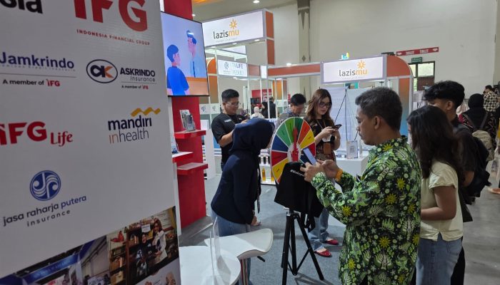 IFG dan Anggota Holding Edukasi Masyarakat di Jogja Financial Festival 2026