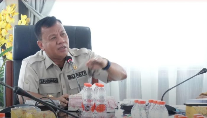 Kasus Suap Sekda Kuansing, KPK Tahan Bupati Suhardiman Amby