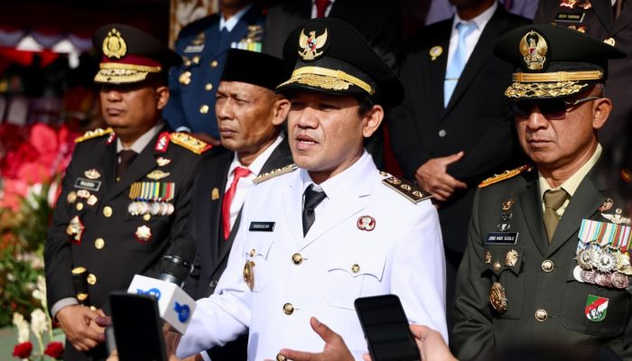 Pimpin Upacara HUT ke-81 RI, Fadhlullah: Mari Jaga Perdamaian Aceh