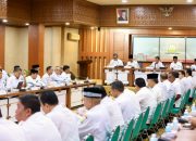 Wagub Aceh Dorong SKPA Perkuat Keterbukaan Informasi dan Koordinasi