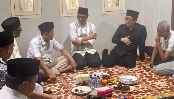 Wagub Aceh Dek Fadh Sampaikan Duka atas Wafatnya Sjamsul Kahar
