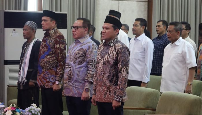 Dek Fadh Hadiri Peusijuek dan Tasyakuran Tiga Tokoh Asal Aceh di Jakarta